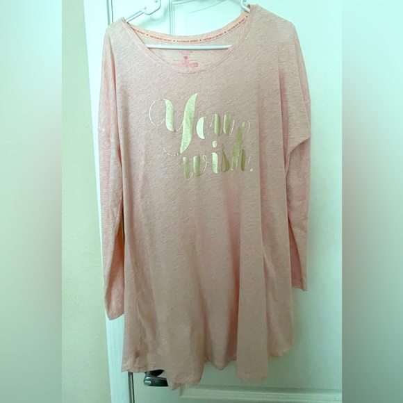 Victoria Secret Vintage Sleep Tee - Picture 1 of 4